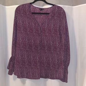 Simply Emma V-Neck Long Sleeve Button Up Blouse